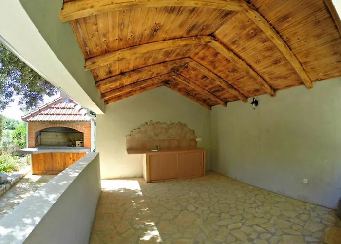 With A Parking Space Zaostrog, Makarska - 15656 *